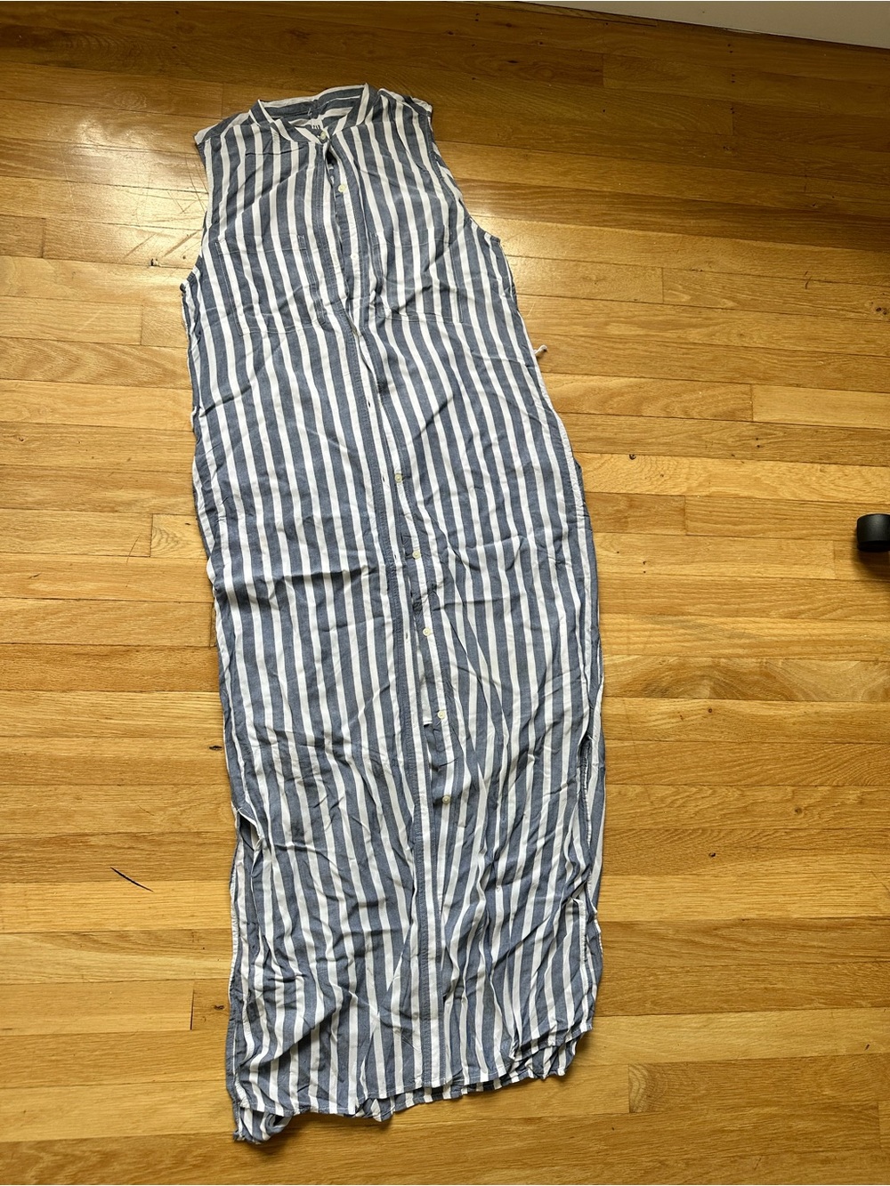 Sleeveless Blue and White lien sleeveless Button Maxi cover up dress